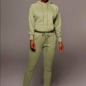 NWT - JLUXLABLE SAGE JOSEPHINE SWEAT SET - S